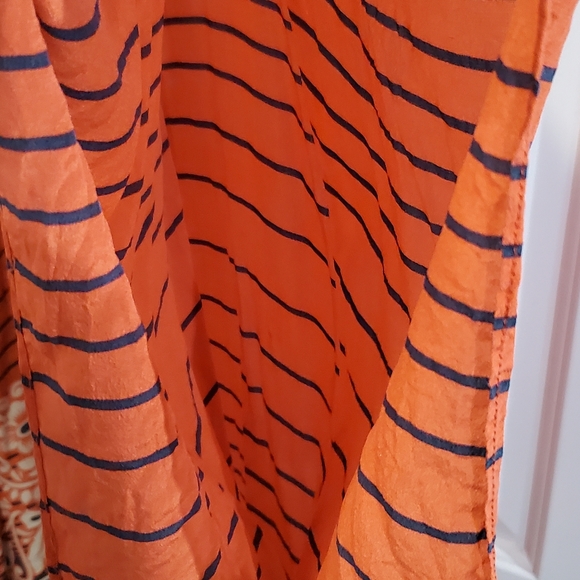 Edme & Esyllte Silk Caftan Blouse - Picture 7 of 9